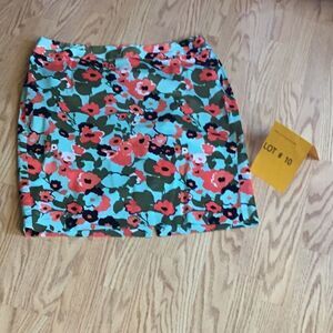 LANE BRYANT skirt in size 16 tropical design